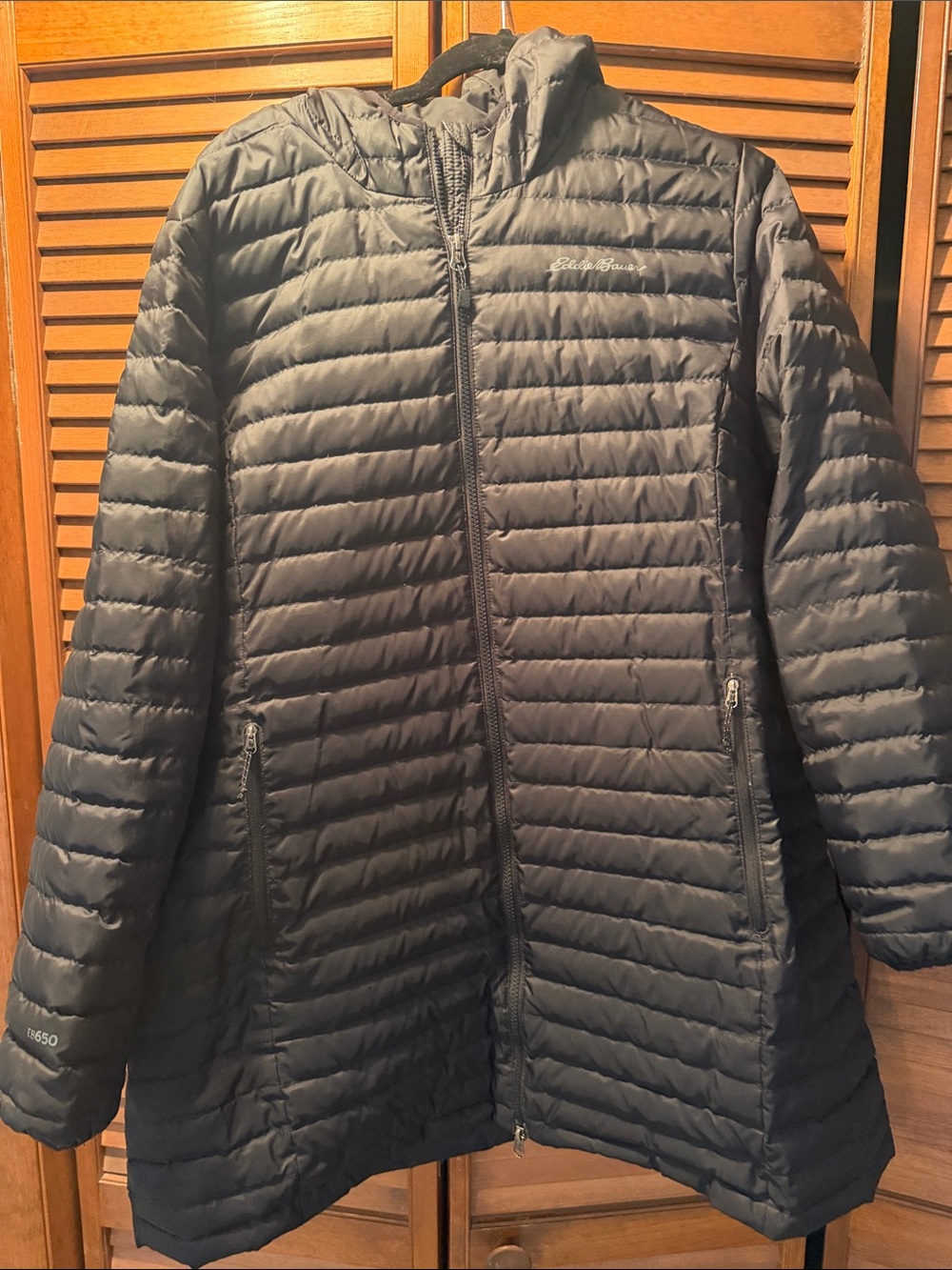 Eddie Bauer Women's Black Quilted Packable Puffer Jacket